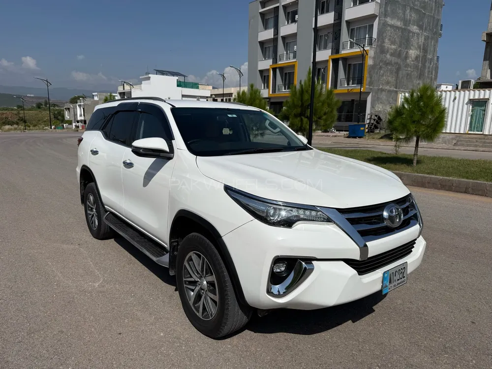 Toyota Fortuner 2018 for Sale in Islamabad Toyota Fortuner 2018 for Sale in Islamabad Image-1