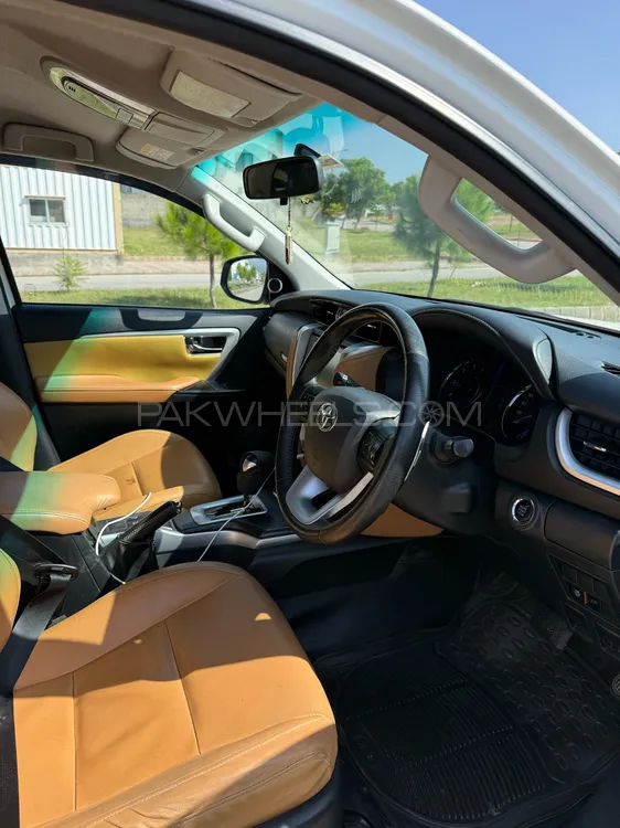 Toyota Fortuner 2018 for Sale in Islamabad Toyota Fortuner 2018 for Sale in Islamabad Image-7