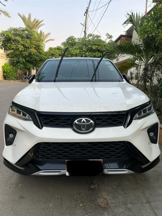 Toyota Fortuner 2022 for Sale in Karachi Toyota Fortuner 2022 for Sale in Karachi Image-1
