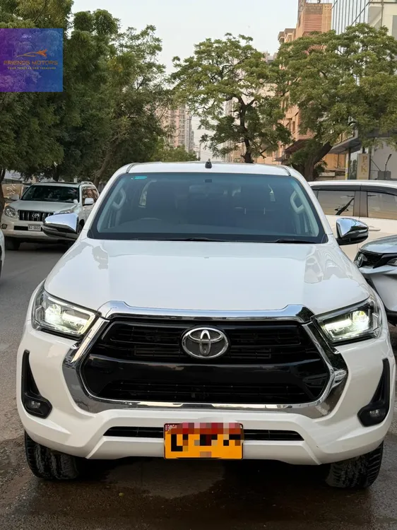 Toyota Hilux 2022 for Sale in Karachi Toyota Hilux 2022 for Sale in Karachi Image-1