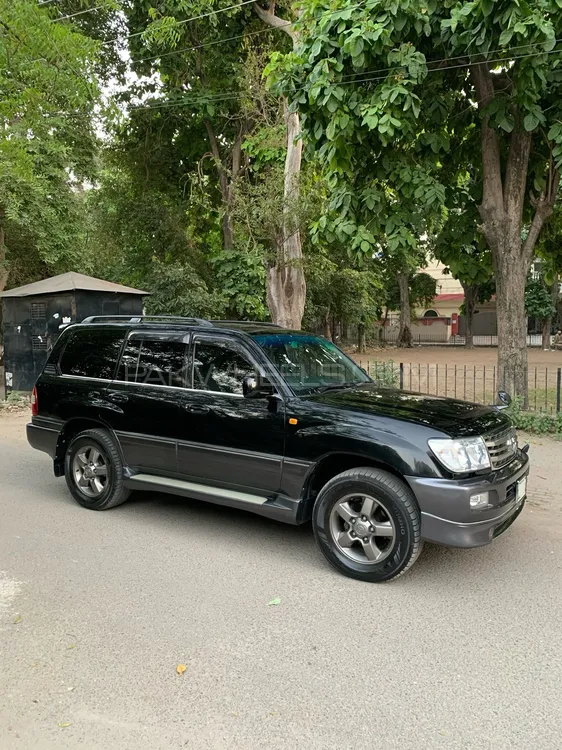 Toyota Land Cruiser 2006 for Sale in Lahore Toyota Land Cruiser 2006 for Sale in Lahore Image-3