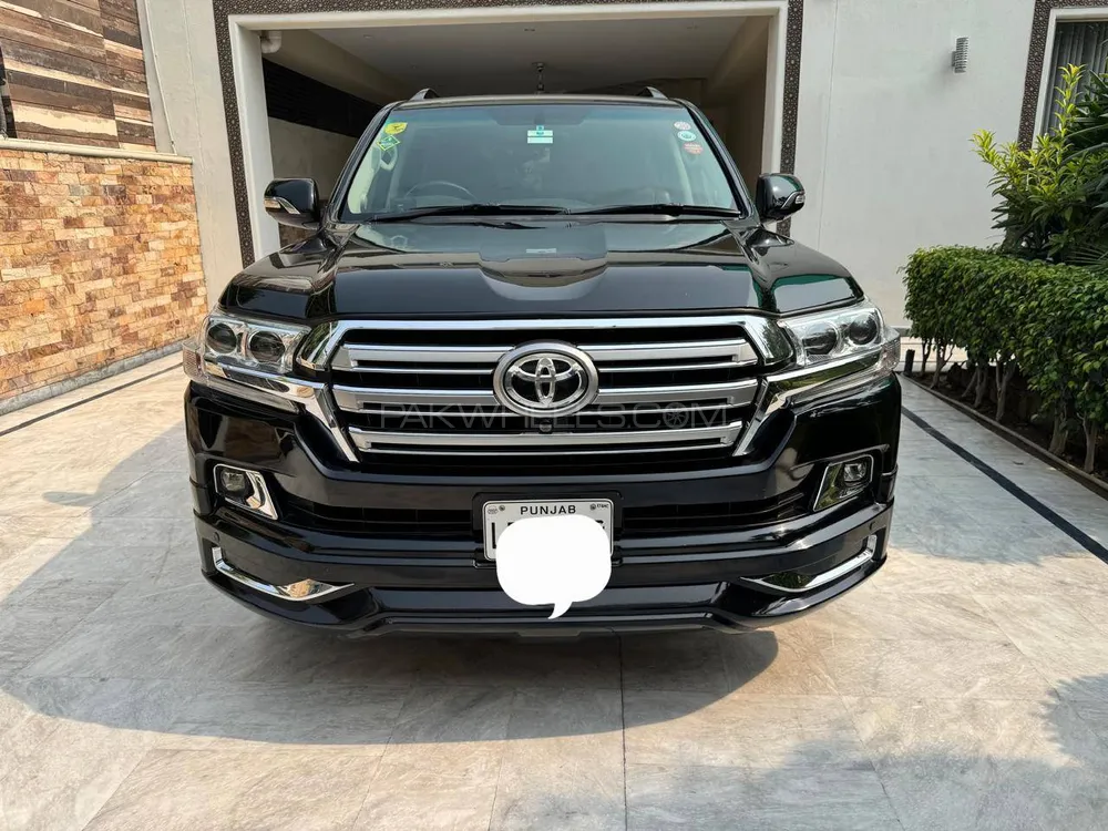 Toyota Land Cruiser 2011 for Sale in Lahore Toyota Land Cruiser 2011 for Sale in Lahore Image-1