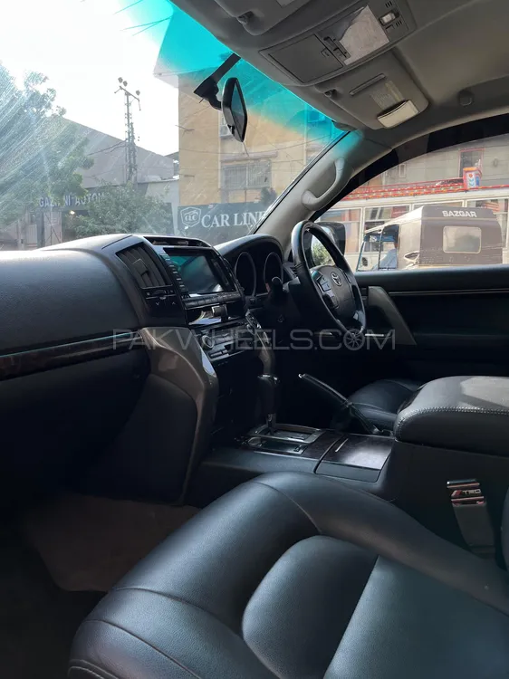 Toyota Land Cruiser 2008 for Sale in Karachi Toyota Land Cruiser 2008 for Sale in Karachi Image-5