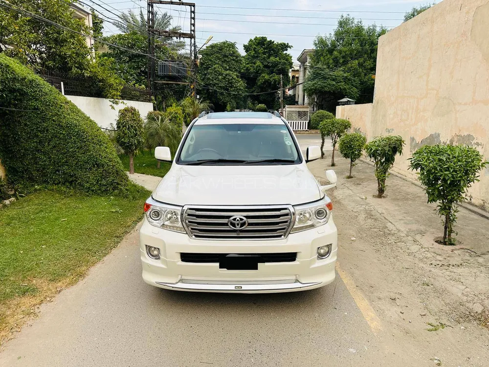 Toyota Land Cruiser 2011 for Sale in Lahore Toyota Land Cruiser 2011 for Sale in Lahore Image-16