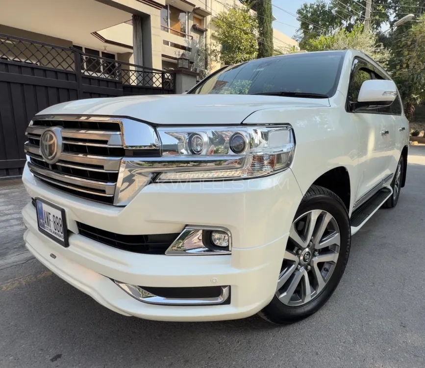 Toyota Land Cruiser 2016 for Sale in Islamabad Toyota Land Cruiser 2016 for Sale in Islamabad Image-3