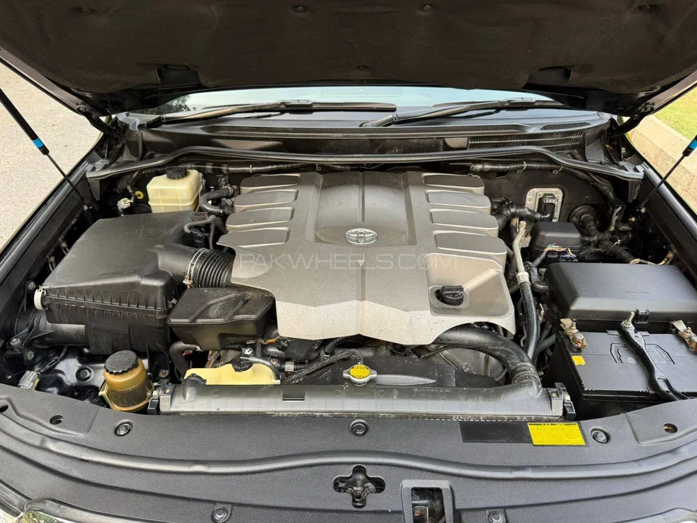 Toyota Land Cruiser 2010 for Sale in Lahore Toyota Land Cruiser 2010 for Sale in Lahore Image-15