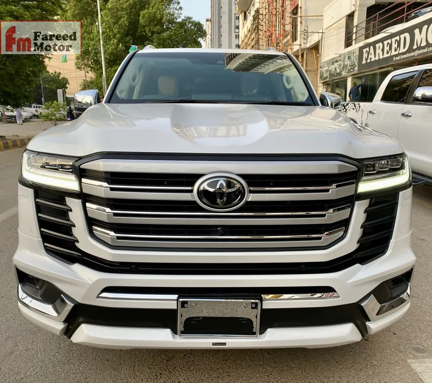 Toyota Land Cruiser 2022 for Sale in Karachi Toyota Land Cruiser 2022 for Sale in Karachi Image-2