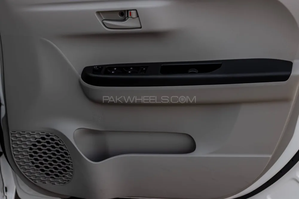 Toyota Passo 2022 for Sale in Islamabad Toyota Passo 2022 for Sale in Islamabad Image-9