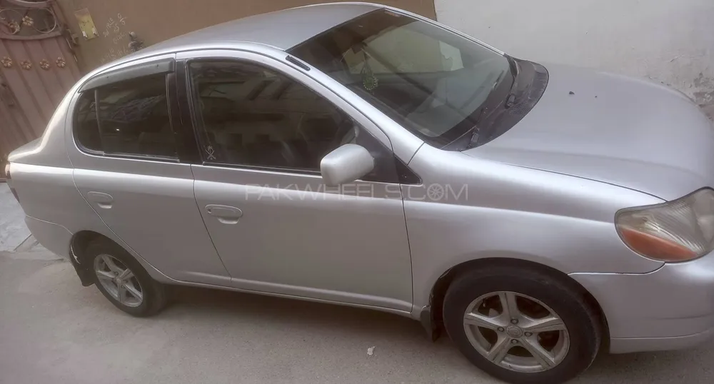 Toyota Platz 2002 for Sale in Lahore Toyota Platz 2002 for Sale in Lahore Image-6