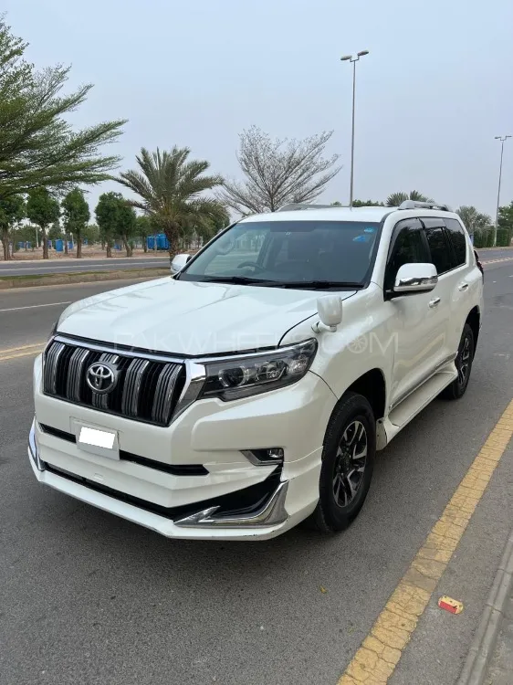 Toyota Prado 2011 for Sale in Lahore Toyota Prado 2011 for Sale in Lahore Image-3
