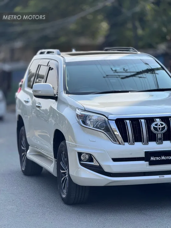 Toyota Prado 2015 for Sale in Lahore Toyota Prado 2015 for Sale in Lahore Image-3
