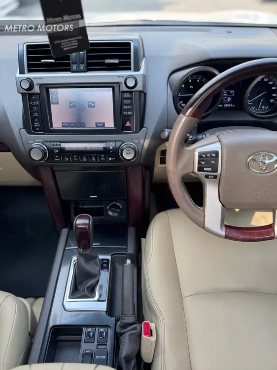 Toyota Prado 2015 for Sale in Lahore Toyota Prado 2015 for Sale in Lahore Image-6