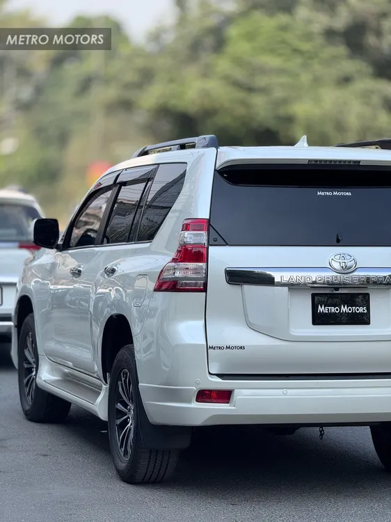 Toyota Prado 2015 for Sale in Lahore Toyota Prado 2015 for Sale in Lahore Image-7