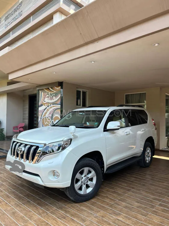 Toyota Prado 2016 for Sale in Lahore Toyota Prado 2016 for Sale in Lahore Image-2