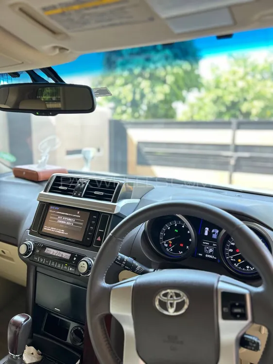 Toyota Prado 2016 for Sale in Lahore Toyota Prado 2016 for Sale in Lahore Image-7