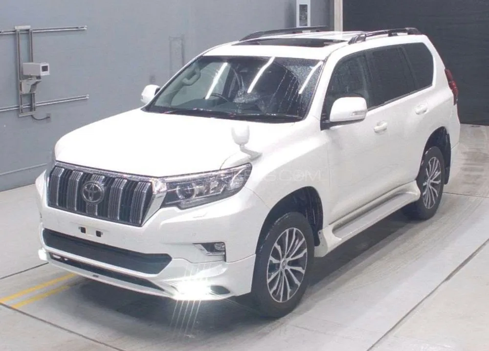Toyota Prado 2019 for Sale in Faisalabad Toyota Prado 2019 for Sale in Faisalabad Image-1