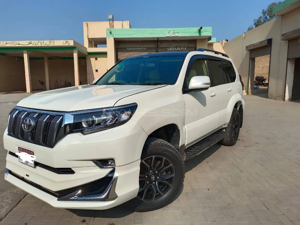 Toyota Prado 2004 for Sale in Lahore Toyota Prado 2004 for Sale in Lahore Image-4