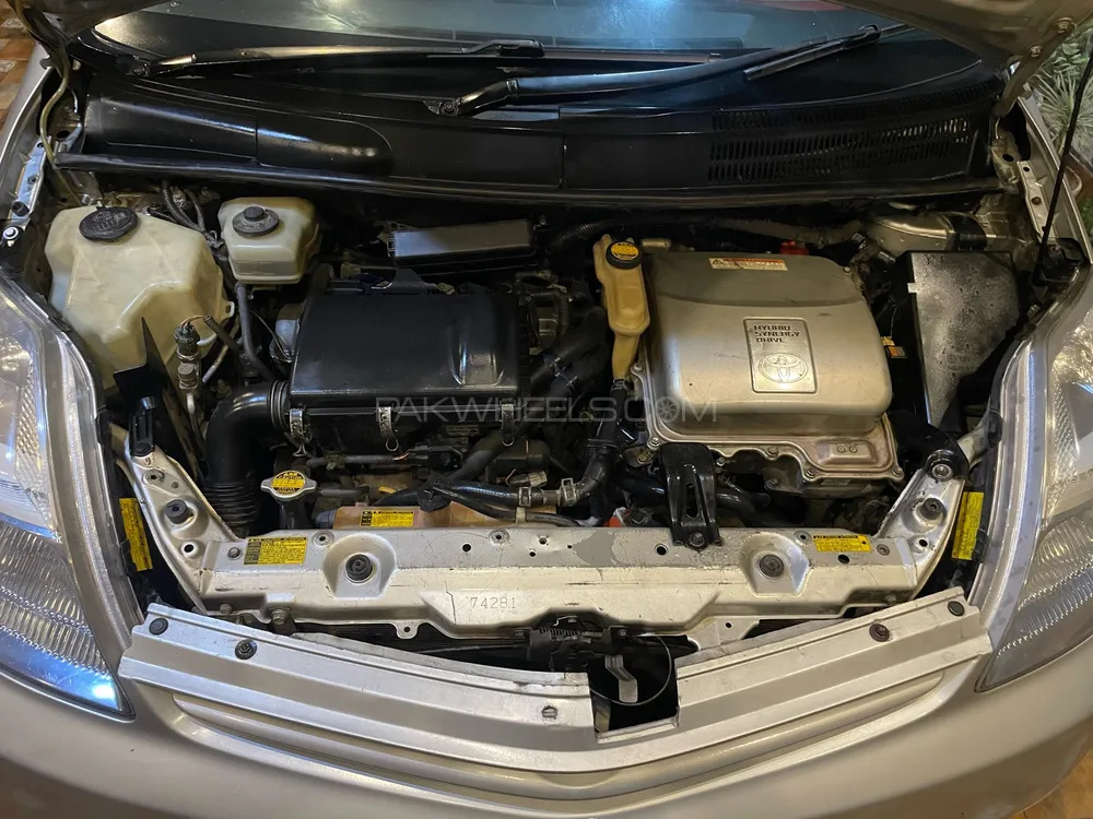 Toyota Prius 2007 for Sale in Lahore Toyota Prius 2007 for Sale in Lahore Image-18