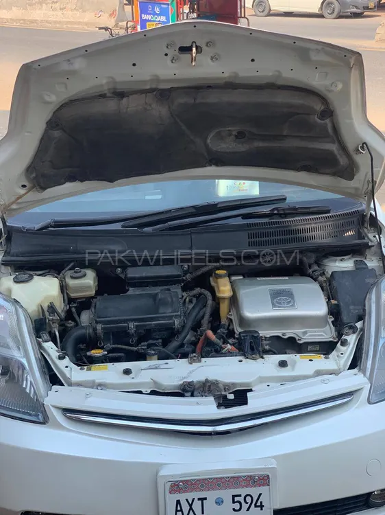 Toyota Prius 2008 for Sale in Faisalabad Toyota Prius 2008 for Sale in Faisalabad Image-9