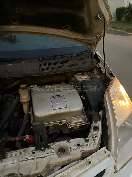Toyota Prius 2007 for Sale in Karachi Toyota Prius 2007 for Sale in Karachi Image-5