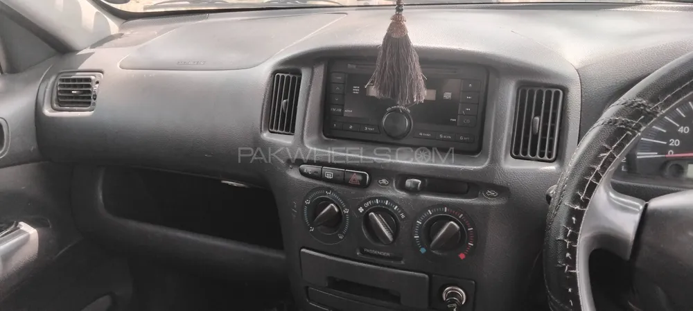 Toyota Probox 2006 for Sale in Kot addu Toyota Probox 2006 for Sale in Kot addu Image-10
