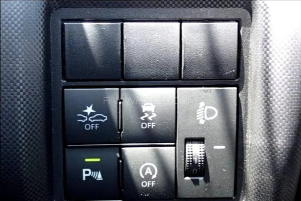 Toyota Raize 2020 for Sale in Lahore Toyota Raize 2020 for Sale in Lahore Image-9