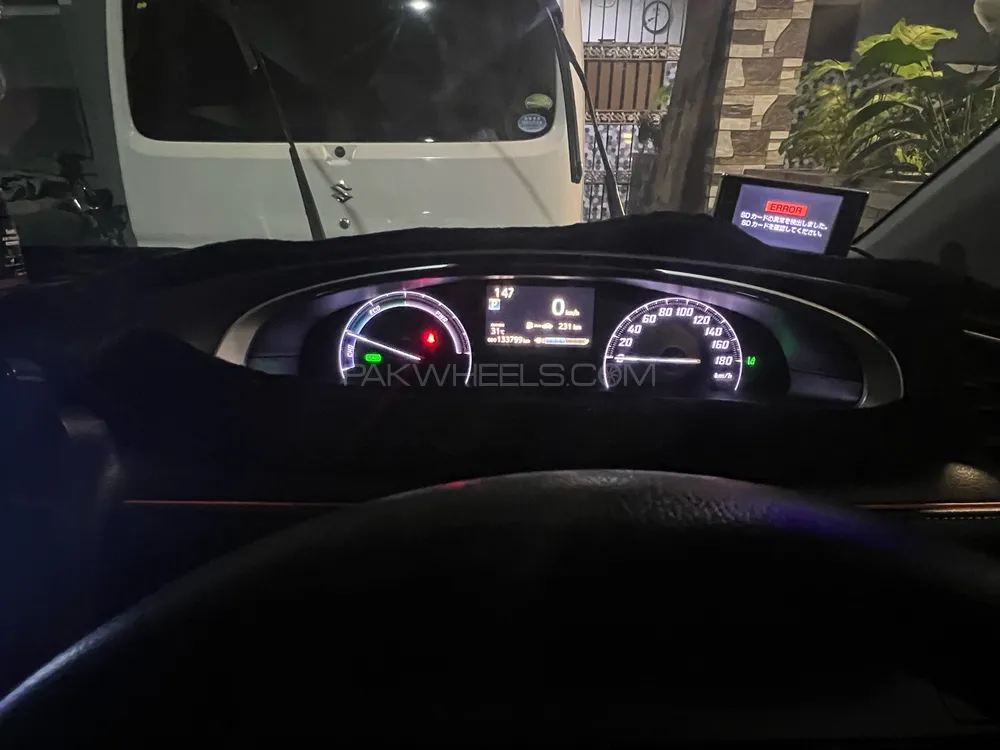 Toyota Sienta 2018 for Sale in Karachi Toyota Sienta 2018 for Sale in Karachi Image-3