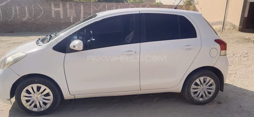Toyota Vitz 2009 for Sale in Islamabad Toyota Vitz 2009 for Sale in Islamabad Image-2