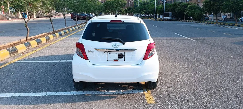 Toyota Vitz 2011 for Sale in Karachi Toyota Vitz 2011 for Sale in Karachi Image-20