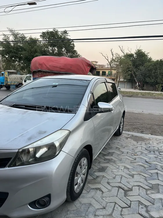 Toyota Vitz 2011 for Sale in Hassan abdal Toyota Vitz 2011 for Sale in Hassan abdal Image-3