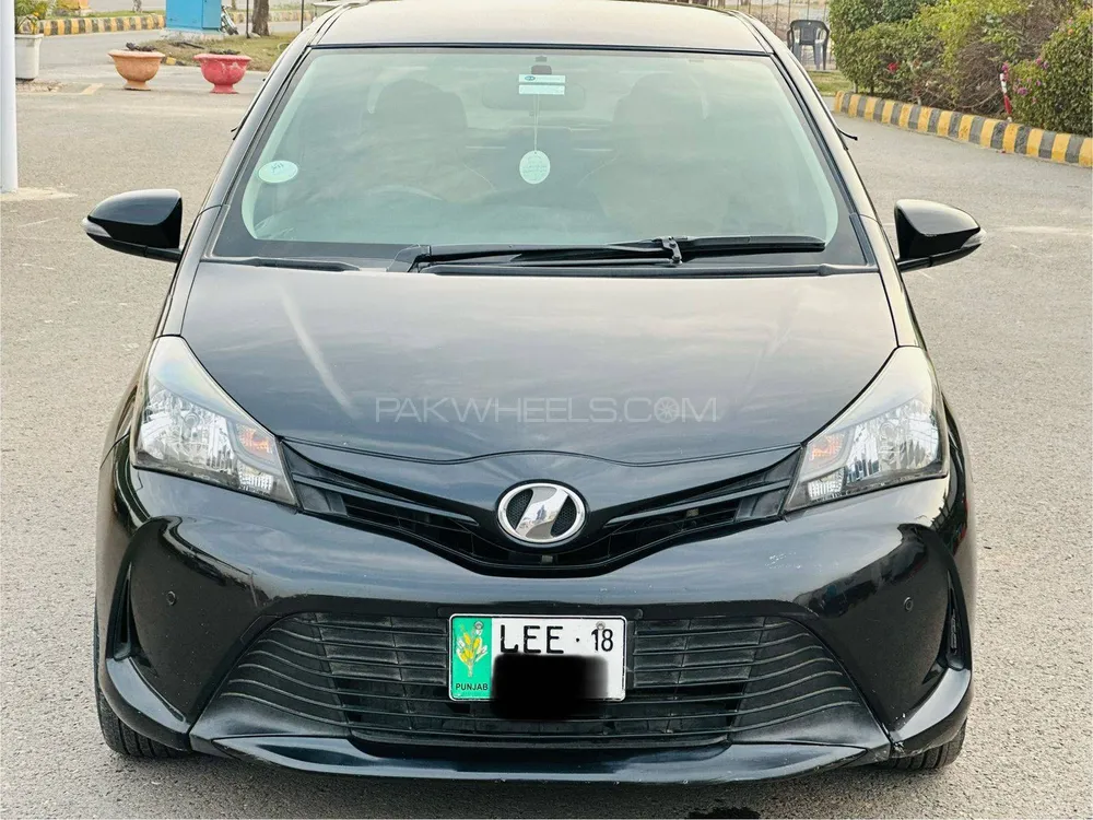 Toyota Vitz 2014 for Sale in Lahore Toyota Vitz 2014 for Sale in Lahore Image-1
