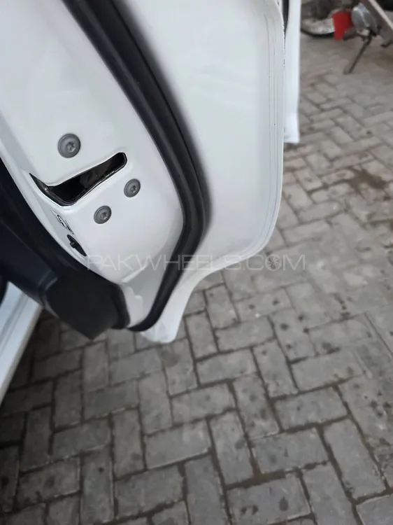 Toyota Vitz 2015 for Sale in Sargodha Toyota Vitz 2015 for Sale in Sargodha Image-12