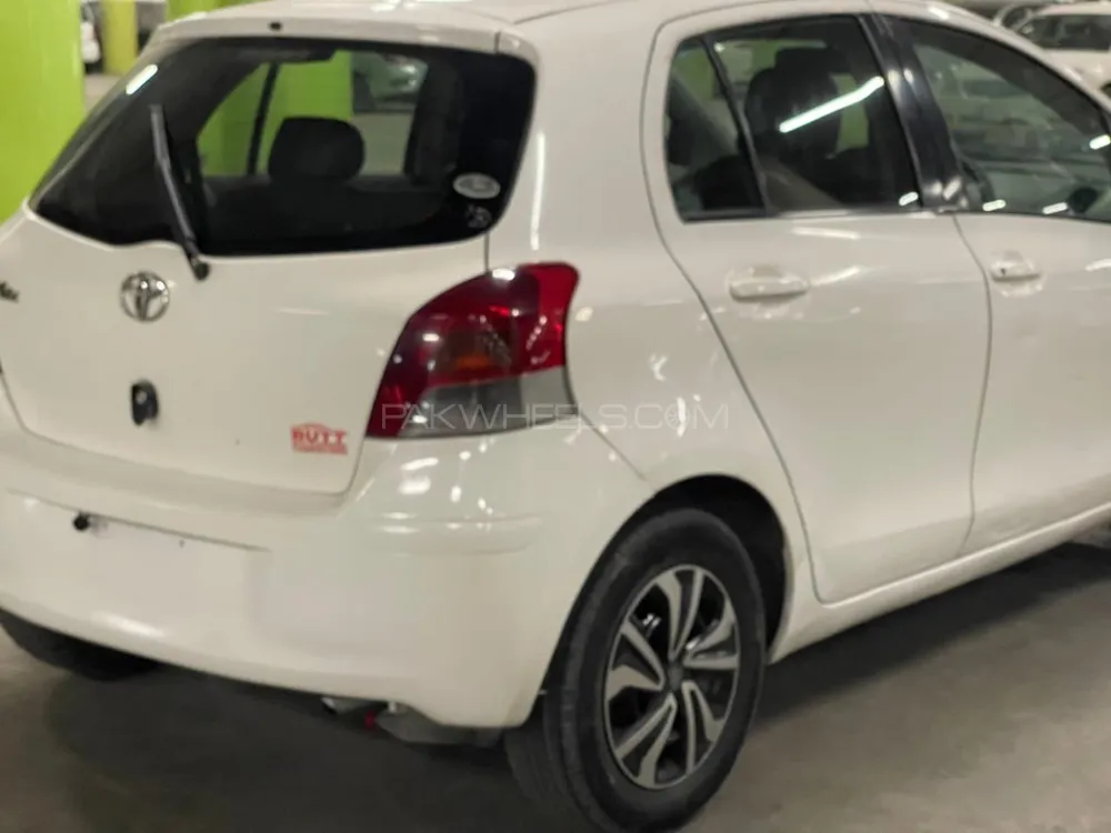 Toyota Vitz 2009 for Sale in Lahore Toyota Vitz 2009 for Sale in Lahore Image-3