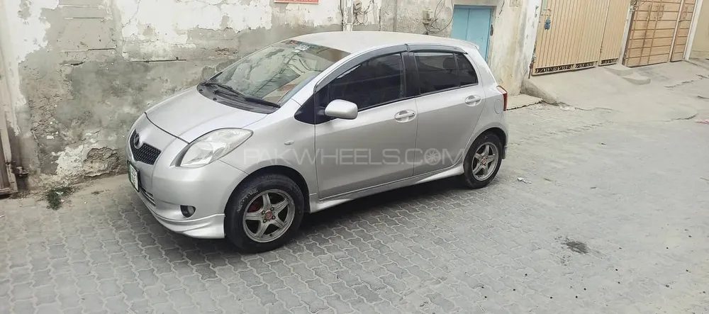 Toyota Vitz 2007 for Sale in Okara Toyota Vitz 2007 for Sale in Okara Image-5