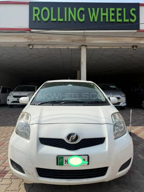 Toyota Vitz 2010 for Sale in Multan Toyota Vitz 2010 for Sale in Multan Image-1