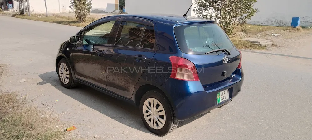 Toyota Vitz 2005 for Sale in Mardan Toyota Vitz 2005 for Sale in Mardan Image-4