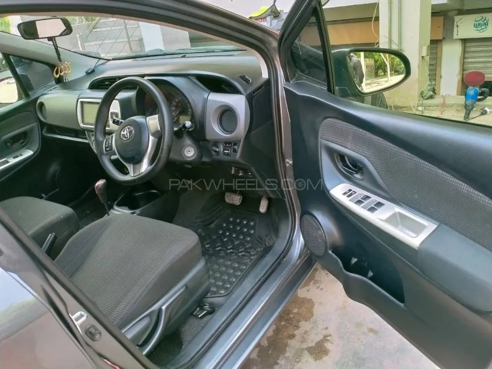 Toyota Vitz 2015 for Sale in Islamabad Toyota Vitz 2015 for Sale in Islamabad Image-9