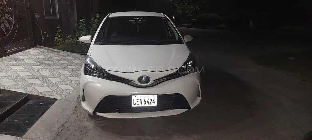 Toyota Vitz 2018 for Sale in Faisalabad Toyota Vitz 2018 for Sale in Faisalabad Image-1