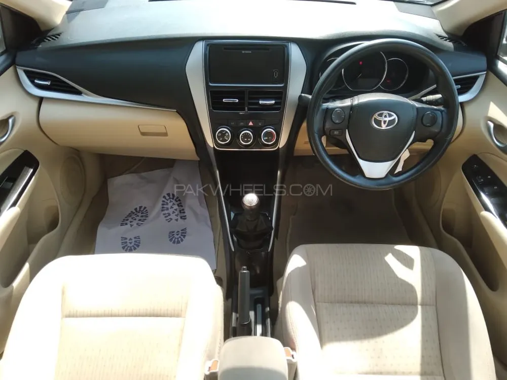 Toyota Yaris Sedan 2021 for Sale in Karachi Toyota Yaris Sedan 2021 for Sale in Karachi Image-10