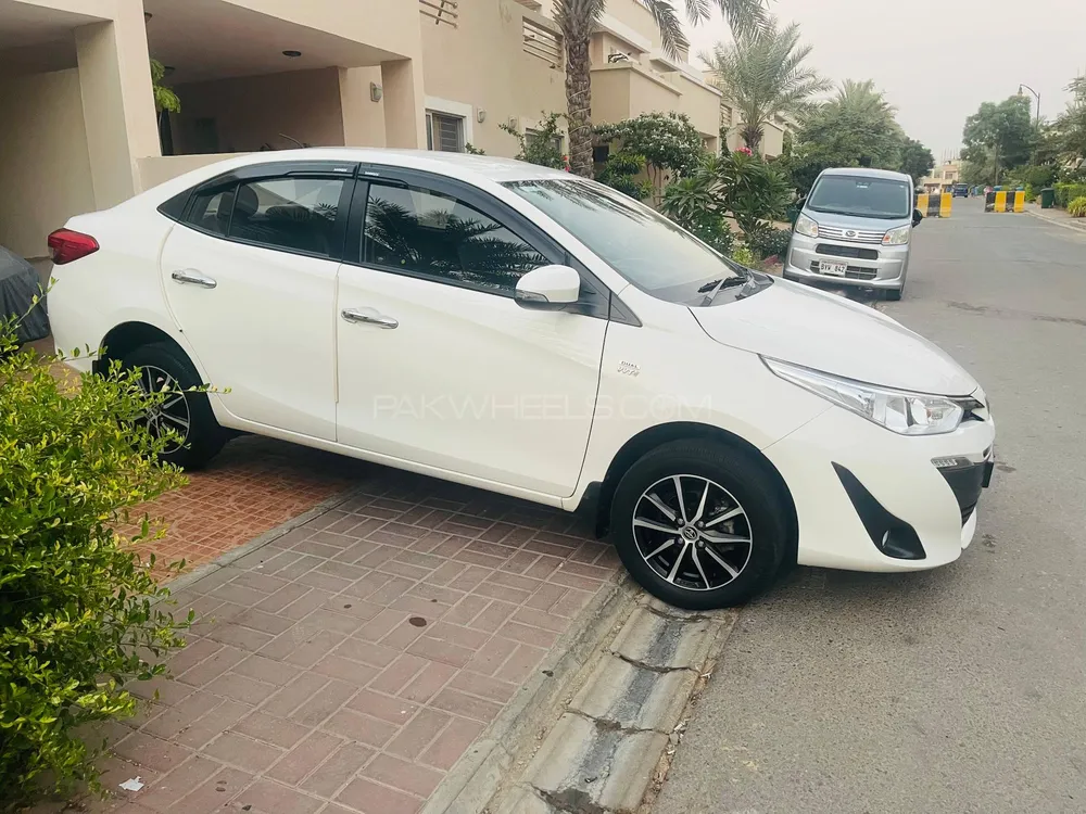 Toyota Yaris Sedan 2021 for Sale in Karachi Toyota Yaris Sedan 2021 for Sale in Karachi Image-2