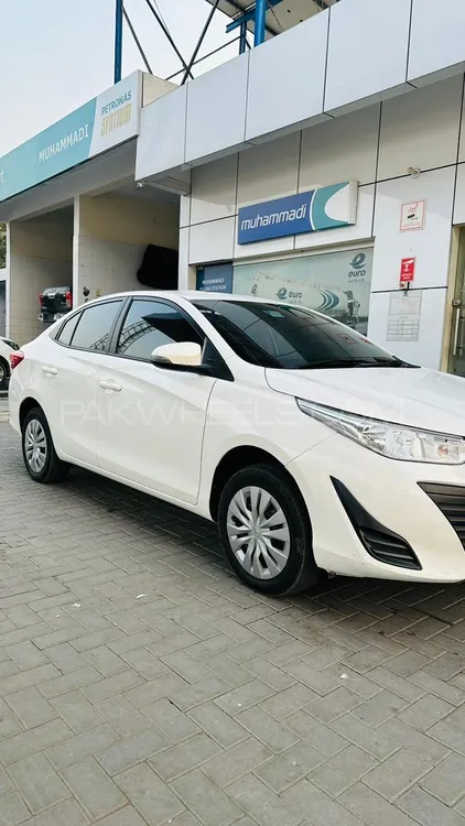 Toyota Yaris Sedan 2024 for Sale in Lahore Toyota Yaris Sedan 2024 for Sale in Lahore Image-3