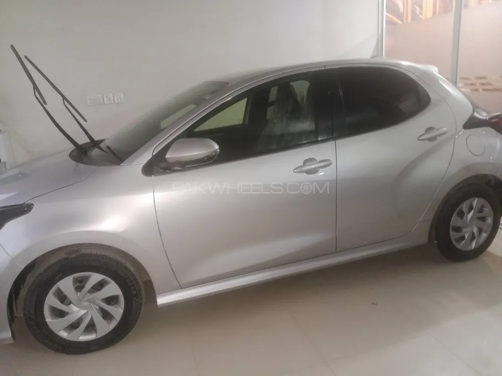 Toyota Yaris Hatchback 2020 for Sale in Karachi Toyota Yaris Hatchback 2020 for Sale in Karachi Image-2