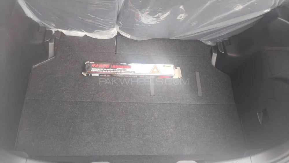 Toyota Yaris Hatchback 2021 for Sale in Lahore Toyota Yaris Hatchback 2021 for Sale in Lahore Image-17