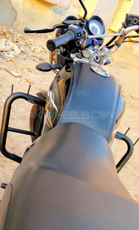 Yamaha YB 125Z-DX 2021 for Sale Yamaha YB 125Z-DX 2021 for Sale Image-18