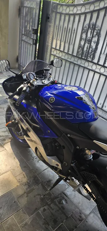 Yamaha YZF-R6 2015 for Sale Yamaha YZF-R6 2015 for Sale Image-9
