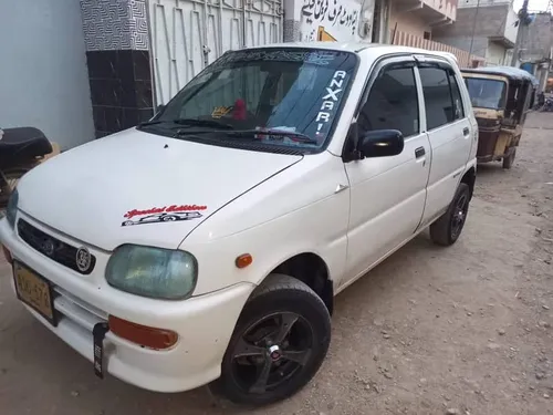 Daihatsu Cuore CL 2001