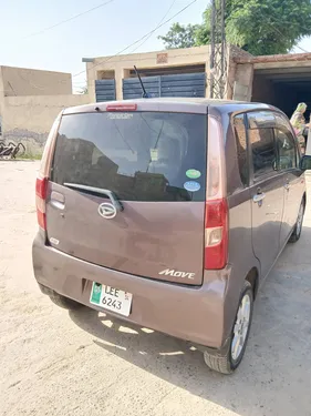 Daihatsu Move 2012