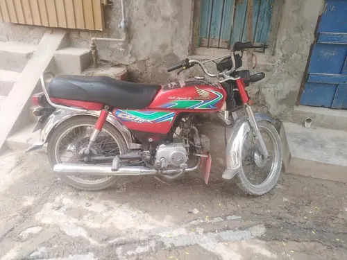 Honda CD 70 2018