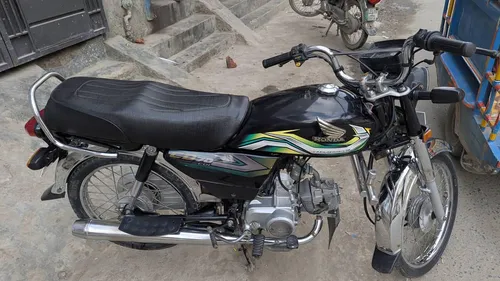 Honda CD 70 2023