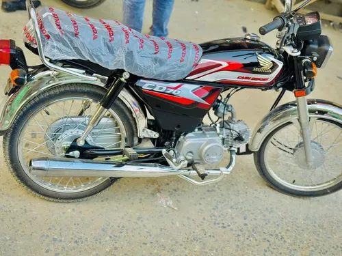 Honda CD 70 2025